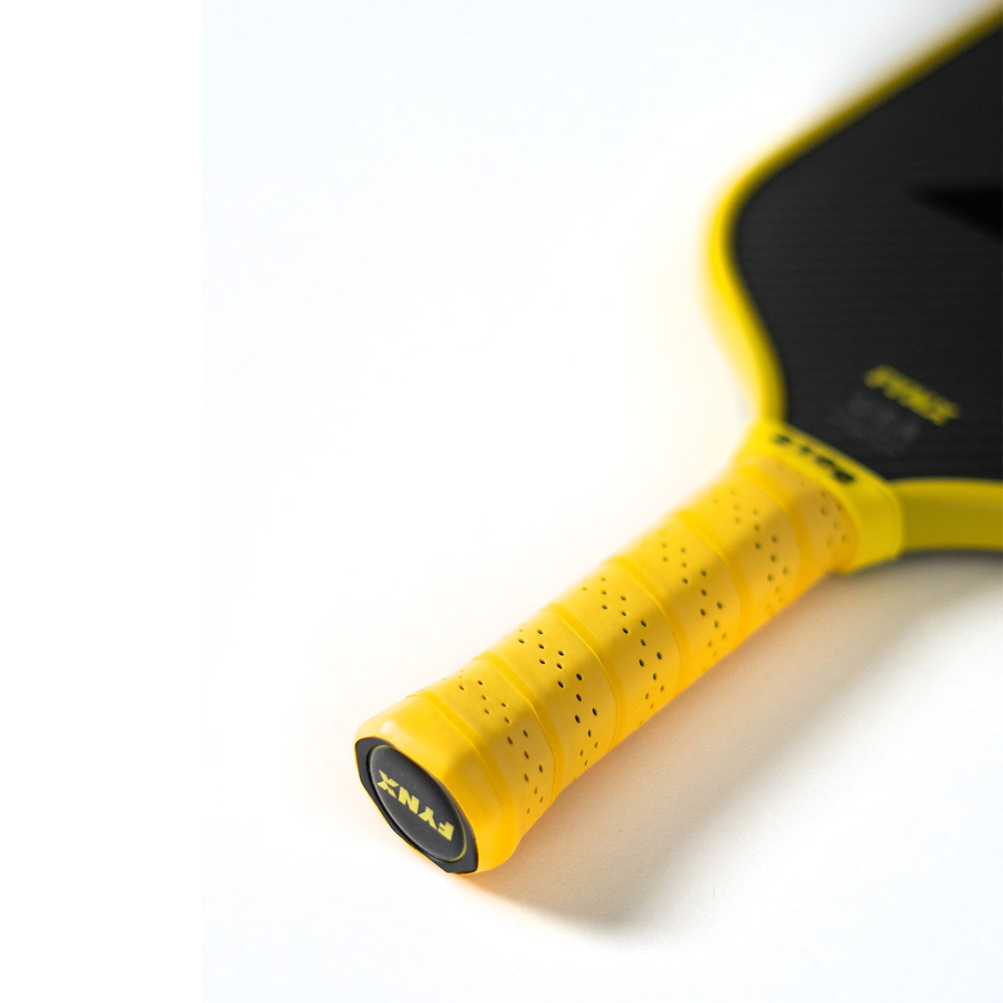 Storm | 14 MM 3K Carbon Fiber Pickleball paddle